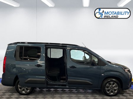 2025 Opel Combo Wheelchair Accessible 7 Seat €63,000