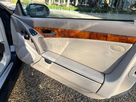 2003 Mercedes-Benz SL Class SL350 2DR Auto €19,950 thumbnail