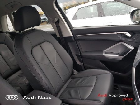 2023 Audi Q3 35 TDI 150HP S Tronic SE €38,950 thumbnail
