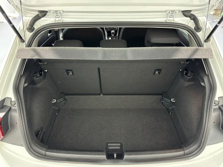 2024 Volkswagen Polo Sport 1.0 Tsi €22,800 thumbnail