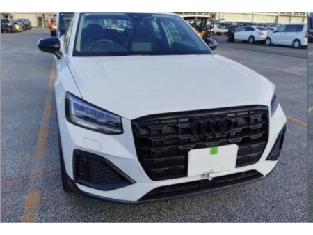 2024 Audi Q2 - thumbnail 2
