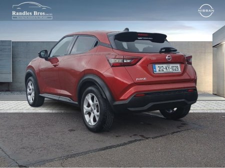 2021 Nissan Juke - view 2