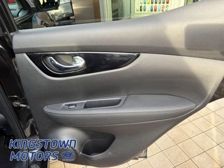 2017 Nissan Qashqai - thumbnail 20