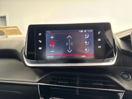 2023 Peugeot 2008 - thumbnail 20