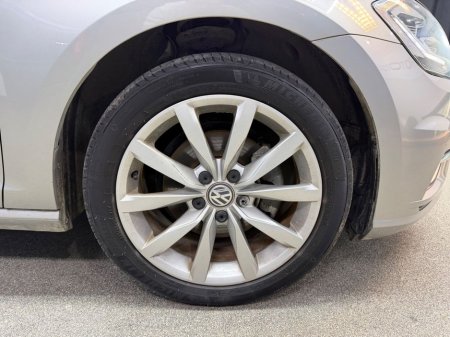 2018 Volkswagen Golf - thumbnail 18