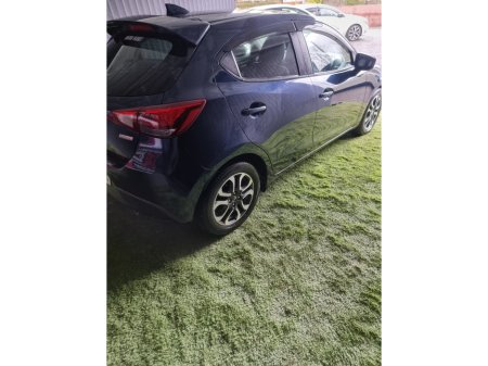 2016 Mazda Demio - thumbnail 5