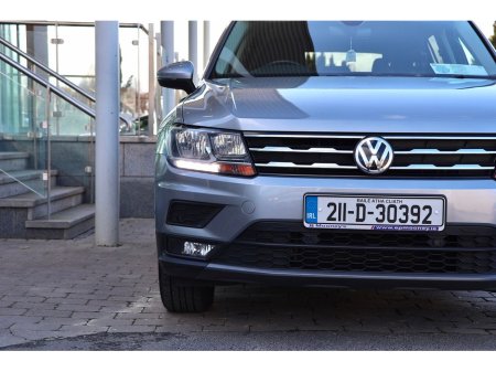 2021 Volkswagen Tiguan - thumbnail 5