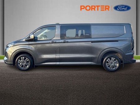 2026 Ford Transit Custom *CREW CAB* PHEV LIMITED thumbnail