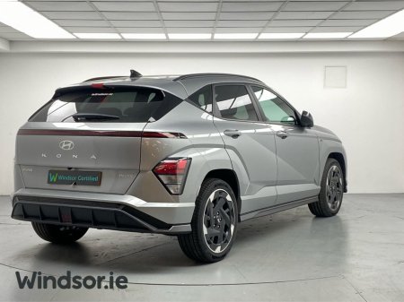 2025 Hyundai Kona - thumbnail 2