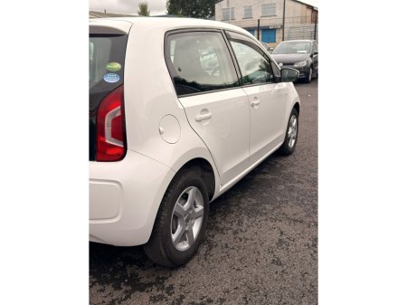 2015 Volkswagen up! 1.0 75BHP TAKE UP €8,500