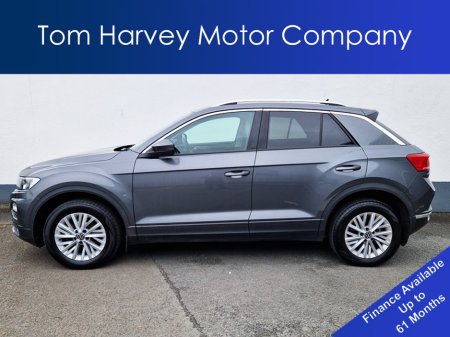 2022 Volkswagen T-Roc DESIGN 2.0 TDI 115HP + Leather + Heated Seats + RV Camera €25,950 thumbnail