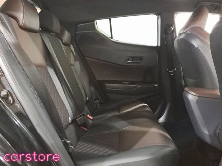 2018 Toyota C-HR - thumbnail 13