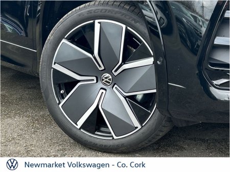 2026 Volkswagen Tayron - view 2