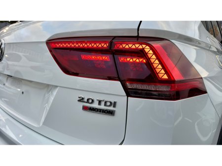2019 Volkswagen Tiguan RLINE-40,000KM-4MOTION-AUTO-360 CAMERA-1OWNER €33,900 thumbnail