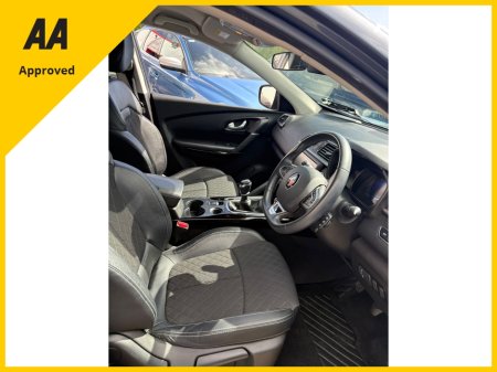 2019 Renault Kadjar - thumbnail 5