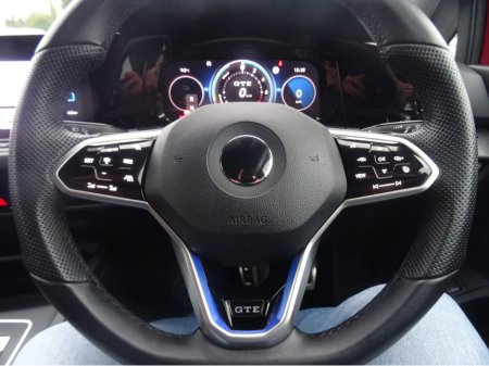 2021 Volkswagen Golf 1.4 TSI GTE 245PS 5DR AUTO €24,950 thumbnail