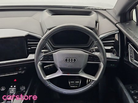 2022 Audi Q4 e-tron Q4 E-Tron S Line 40 S Line 40 204 Electric 82kWh Auto €34,880 thumbnail