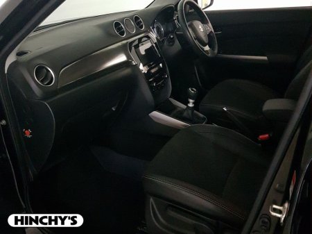 2023 Suzuki Vitara 1.4 Hybrid SZ5 MT €25,400 thumbnail