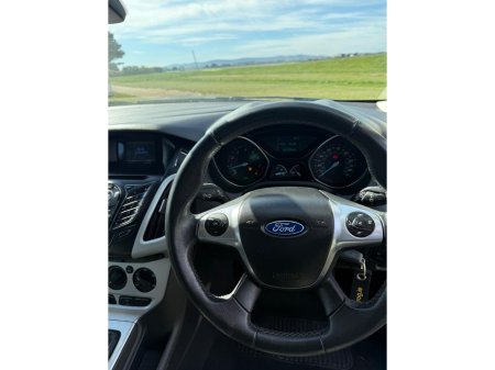 2013 Ford Focus - thumbnail 14