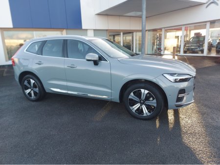2024 Volvo XC60 T6 PHEV PLUS BRIGHT AWD 5 €59,950 thumbnail