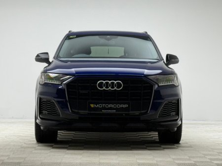 2022 Audi Q7 S LINE 55 TFSI E QUATTRO €64,990 thumbnail