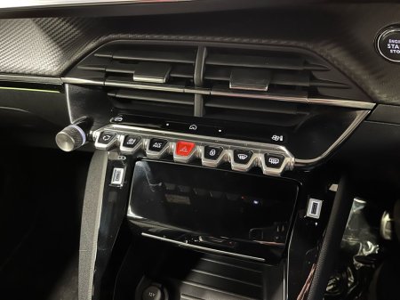 2025 Peugeot 2008 - thumbnail 7