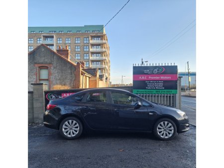 2013 Opel Astra 1.7 CDTI 16V 110PS ecoFLEX S/S SC €3,650