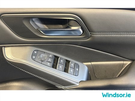 2025 Nissan Qashqai ePOWER QASHQAI SV PREMIUM €40,495 thumbnail