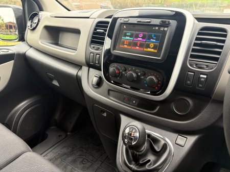 2019 Renault Trafic  €14,950 thumbnail