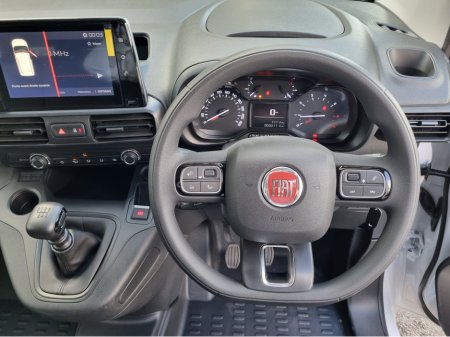 2026 Fiat Doblo Tecnico | 1.5 | LWB | 100hp €24,792