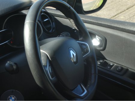 2016 Renault Clio - thumbnail 6