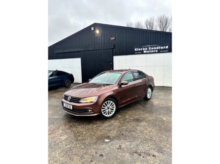 2017 Volkswagen Jetta 2.0 TDI 110HP Highline €16,995