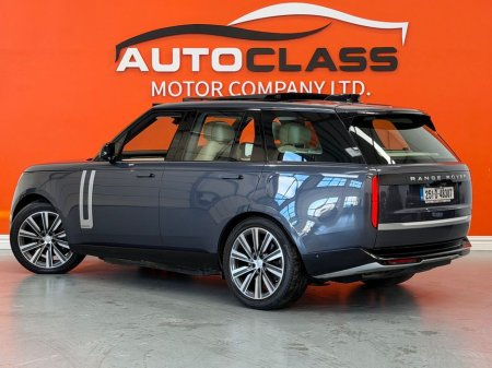 2025 Land Rover Range Rover - thumbnail 9