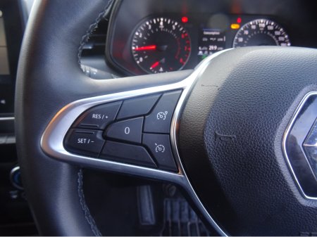 2022 Renault Clio - thumbnail 14