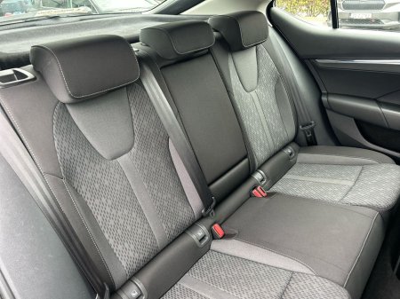 2023 Skoda Octavia - thumbnail 10