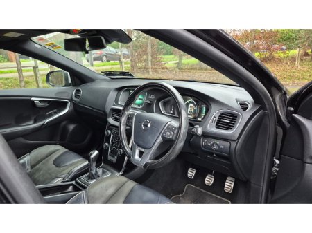 2016 Volvo V40 2.0 D2 R-DESIGN 120BHP 5DR 40 SERIES €8,250 thumbnail