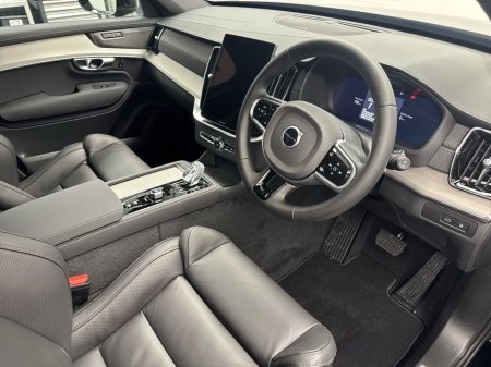 2026 Volvo XC90 - thumbnail 6