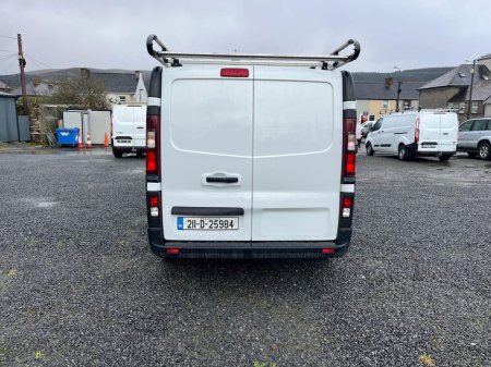 2021 Renault Trafic LWB 120BHP LOW MILEAGE €16,950 thumbnail