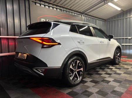 2024 Kia Sportage - thumbnail 2