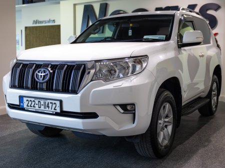 2022 Toyota Landcruiser - photo 3