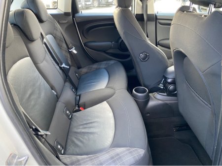 2016 MINI Cooper *DEPOSIT TAKEN* 1.5D 5DR COOPER HATCH €11,995 thumbnail