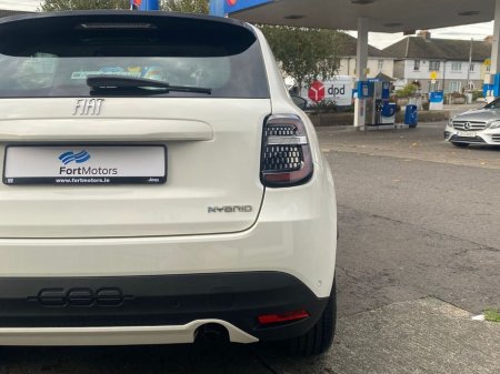 2026 Fiat 600 HYBRID 1.2 €28,995 thumbnail