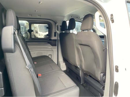 2026 Ford Transit Custom DOUBLE CAB PHEV AUTO FWD thumbnail