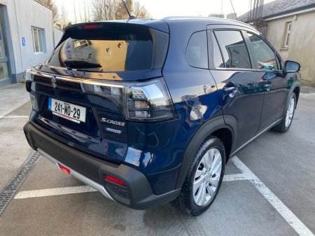 2024 Suzuki SX4 S-Cross  €28,950 thumbnail