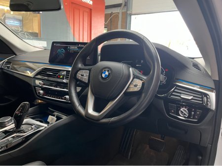 2020 BMW 5 Series - thumbnail 9