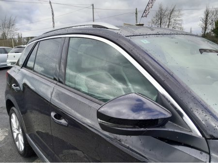 2022 Volkswagen T-Roc - thumbnail 13