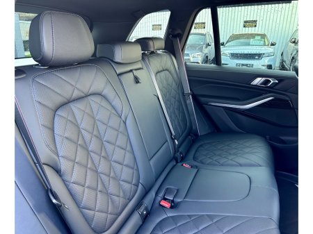 2026 BMW X5 - thumbnail 17