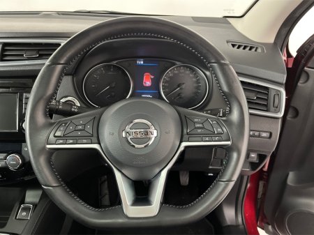 2019 Nissan Qashqai 1.3 SV PREMIUM DCT 4DR**PANORAMIC ROOF**MULTIFUNCTIONAL STEERING WHEEL**SEMI DIGITAL DASH**REVERSE CAMERA**PARKING SENSORS**BLACK CLOTH INTERIOR**FINANCE AVAILABLE** €18,495 thumbnail