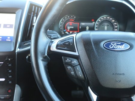 2023 Ford Galaxy 2.5 Duratec 190PS FHEV Titanium Auto €39,995 thumbnail