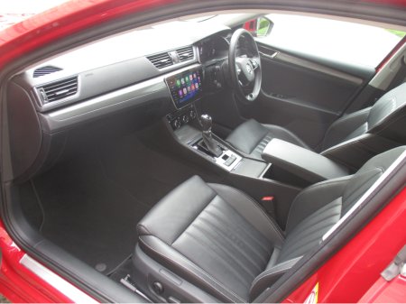 2023 Skoda Superb - thumbnail 6